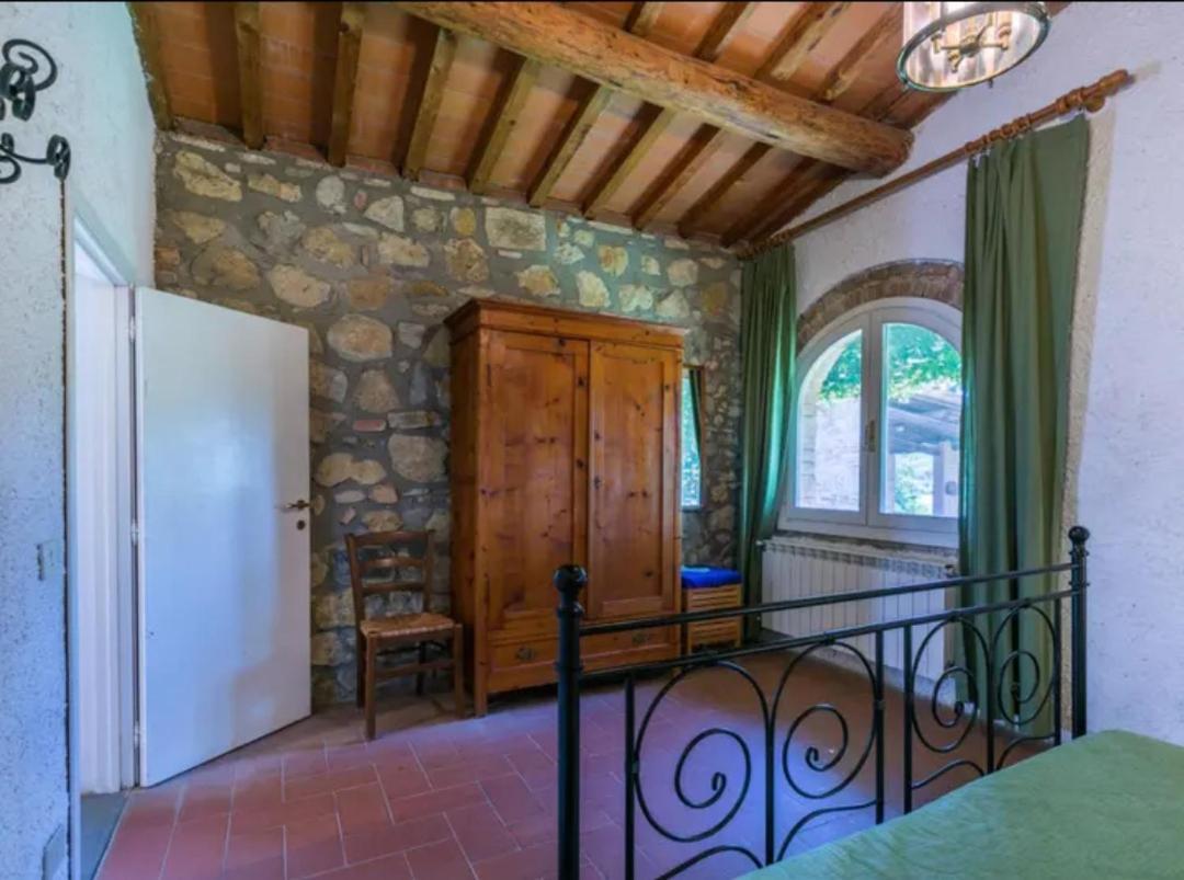 Agriturismo La Moraia 포지본시 외부 사진