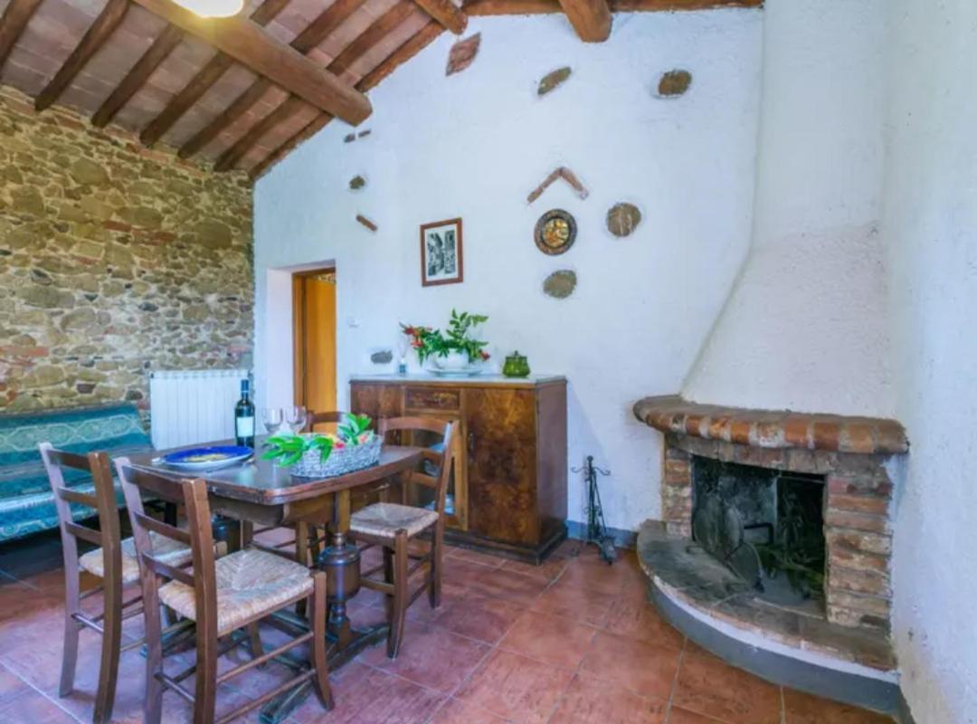 Agriturismo La Moraia 포지본시 외부 사진