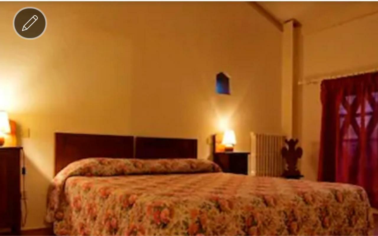 Agriturismo La Moraia 포지본시 외부 사진
