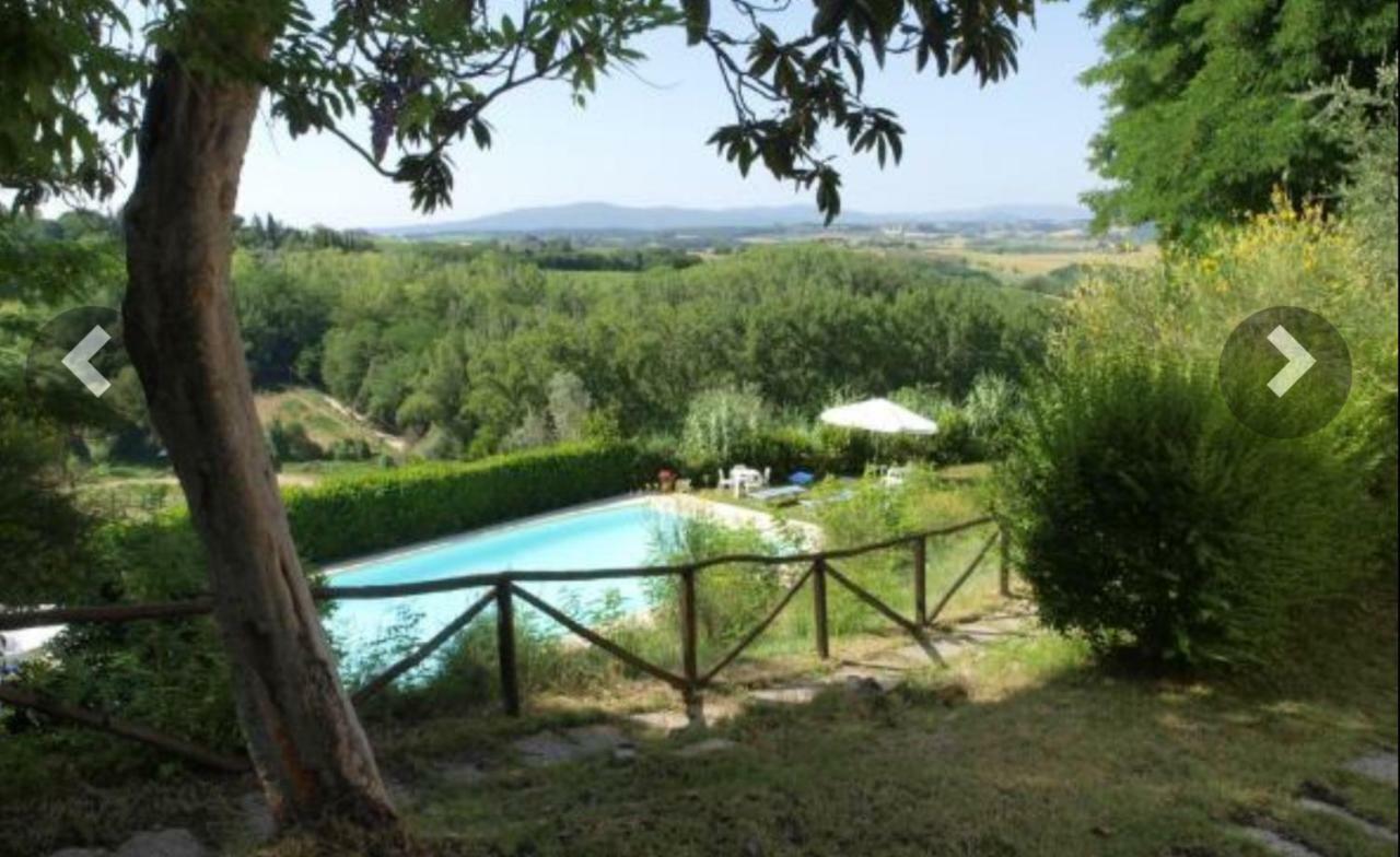 Agriturismo La Moraia 포지본시 외부 사진