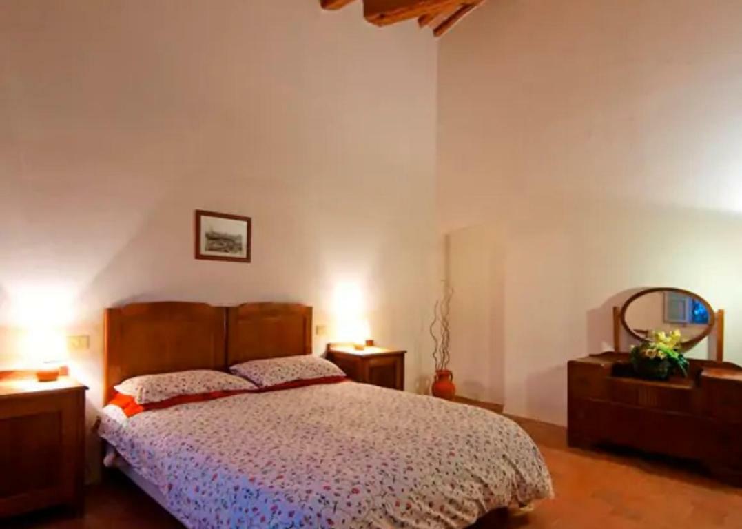 Agriturismo La Moraia 포지본시 외부 사진