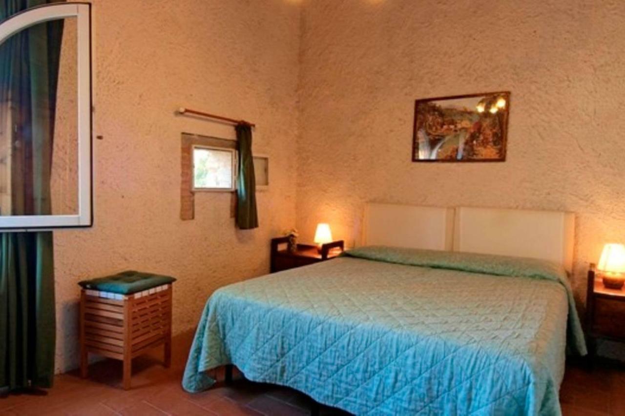 Agriturismo La Moraia 포지본시 외부 사진