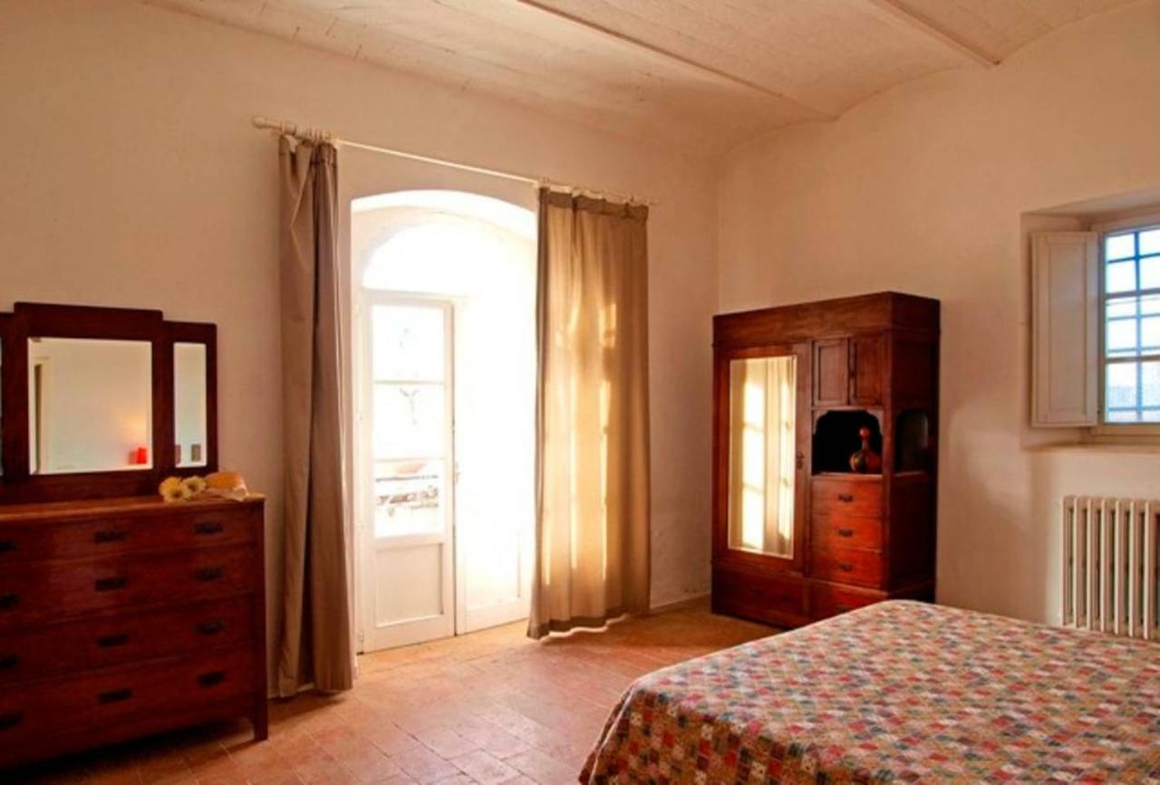Agriturismo La Moraia 포지본시 외부 사진